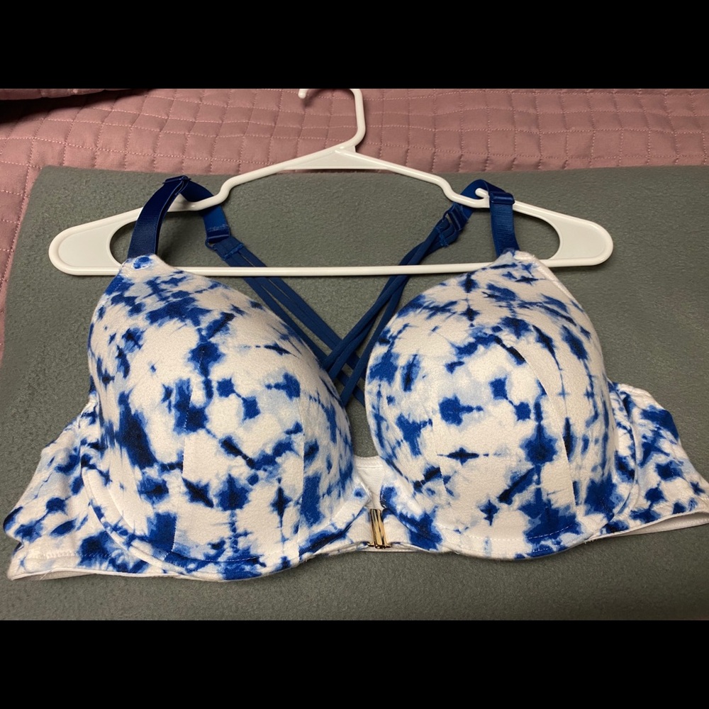 Cacique Lane Bryant front closure bra 44B